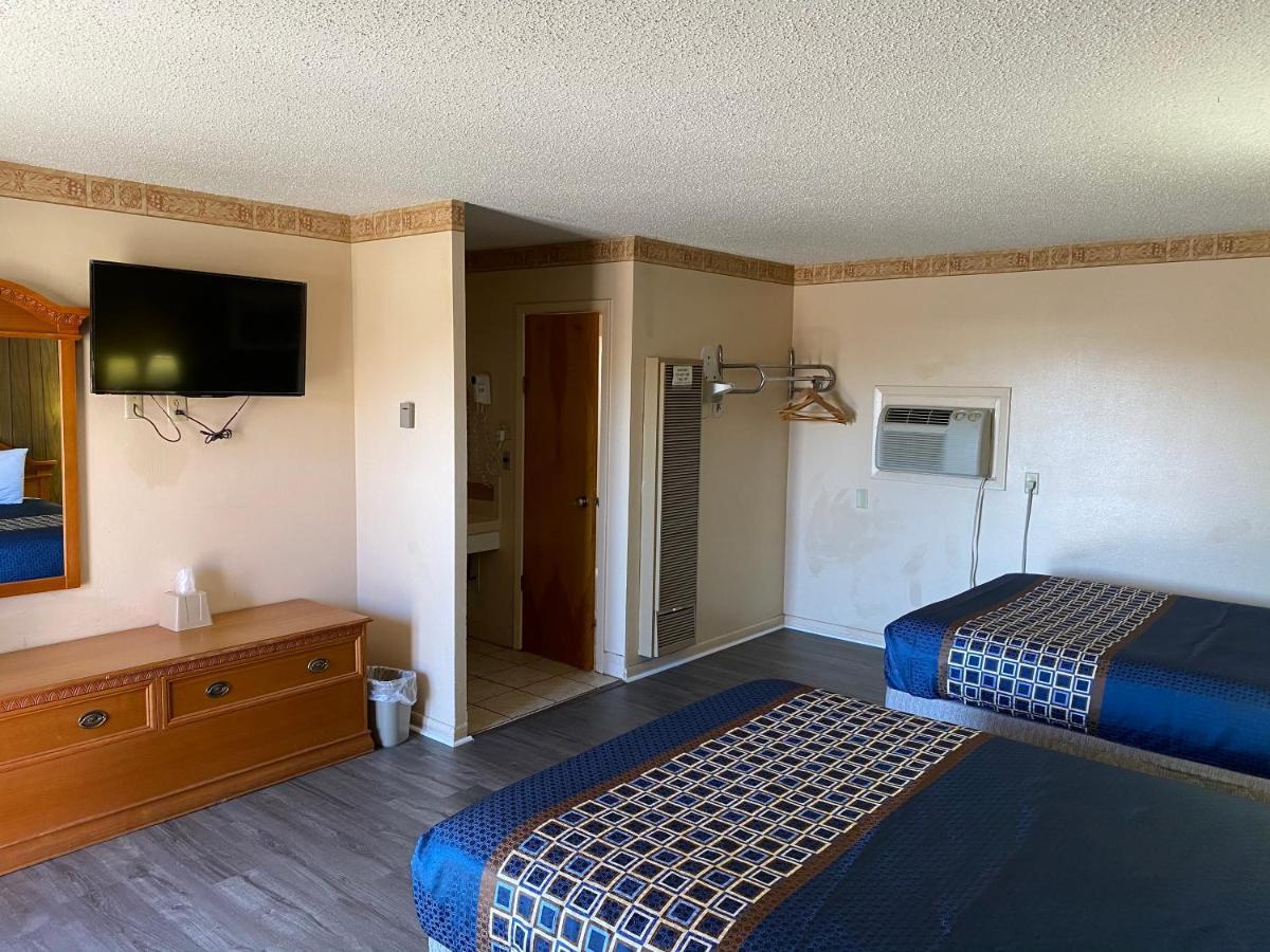Western Skies Motel Clarendon Esterno foto